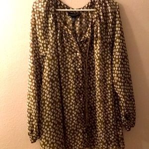 Ladies Top Size 22/24 Olive Wt Flowers NWOT